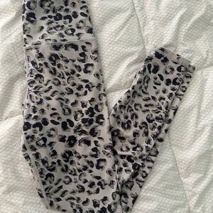 Varley Gray Leopard Print Leggings